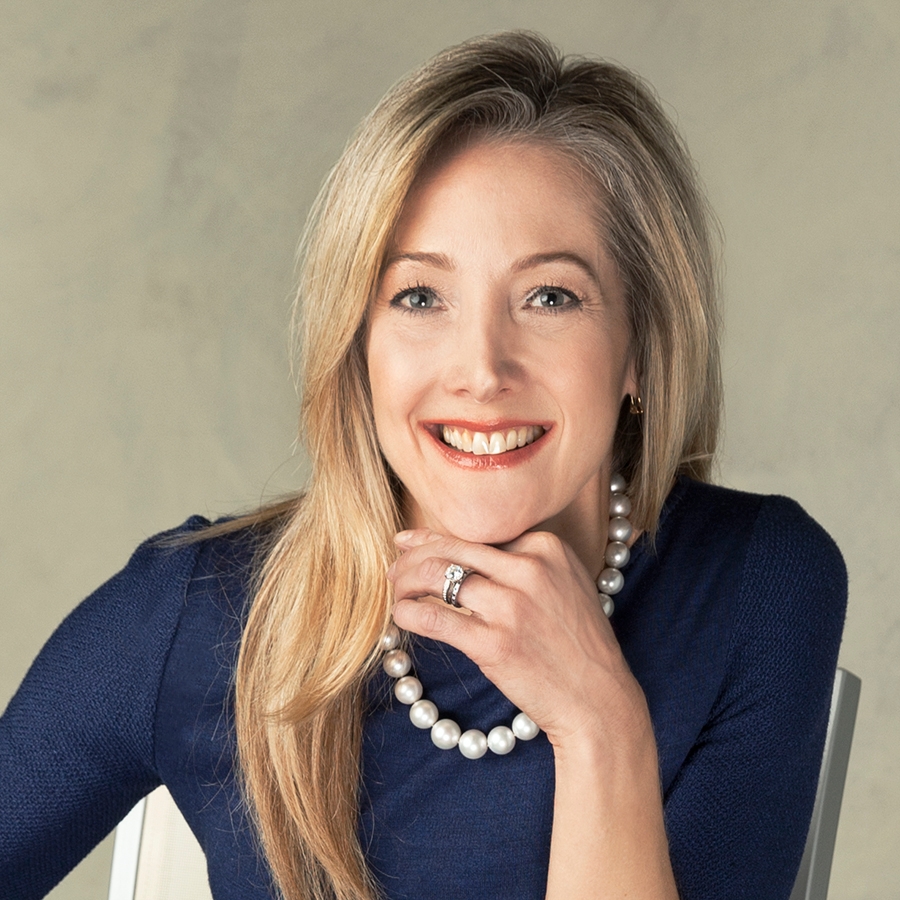 Laura Adams Facebook, Instagram, Twitter [Profiles]